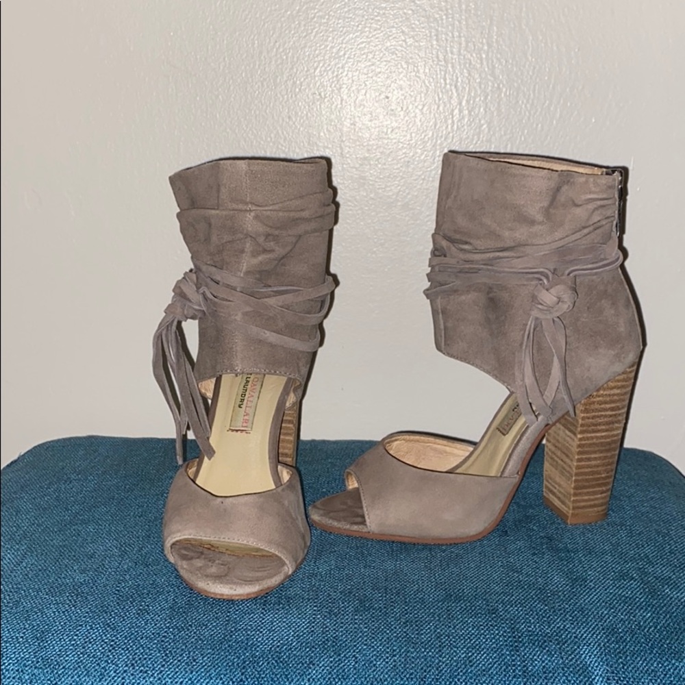 Kristin Cavallari Chinese Laundry Bootie/Heels